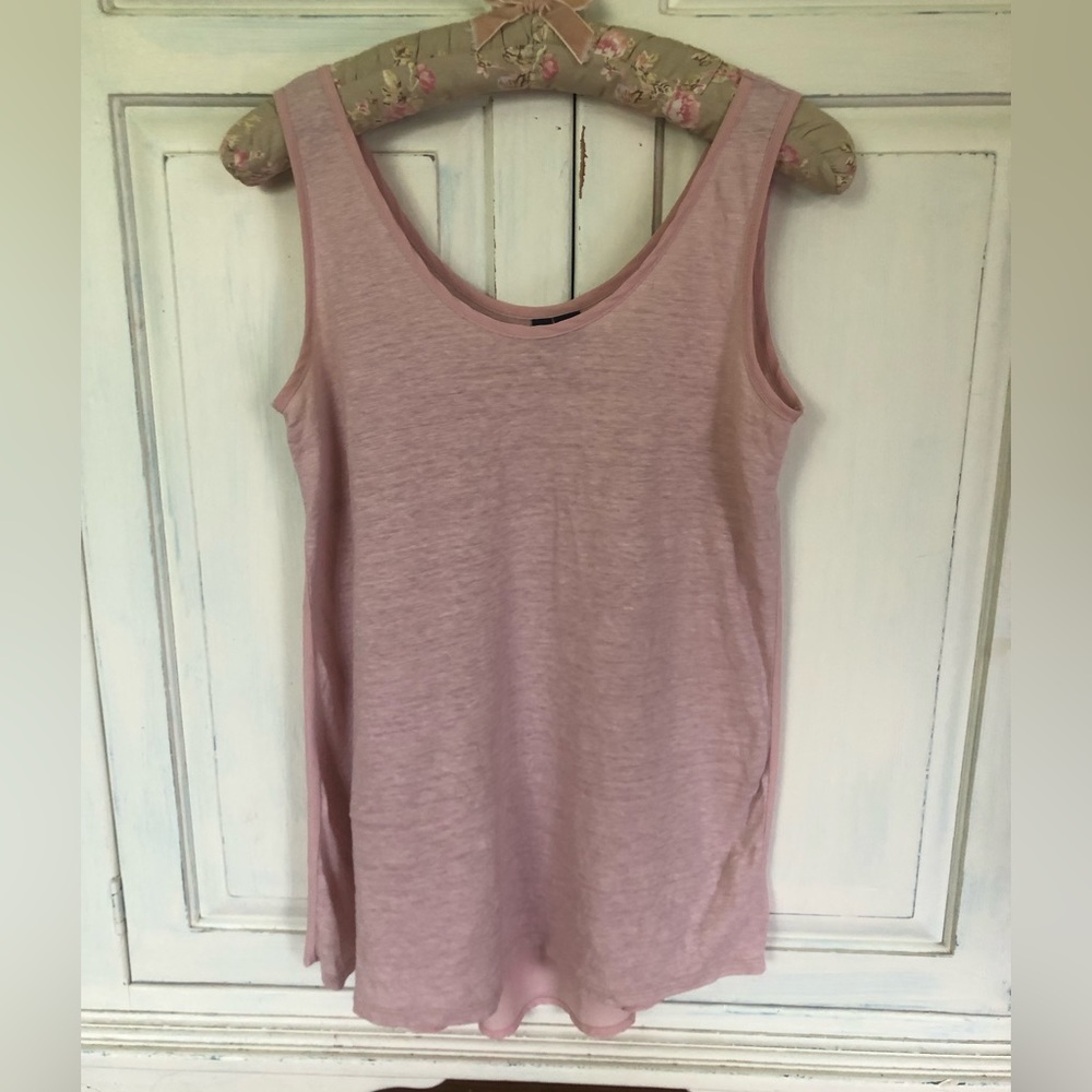 Dusty pink linen tank perfect for summer!